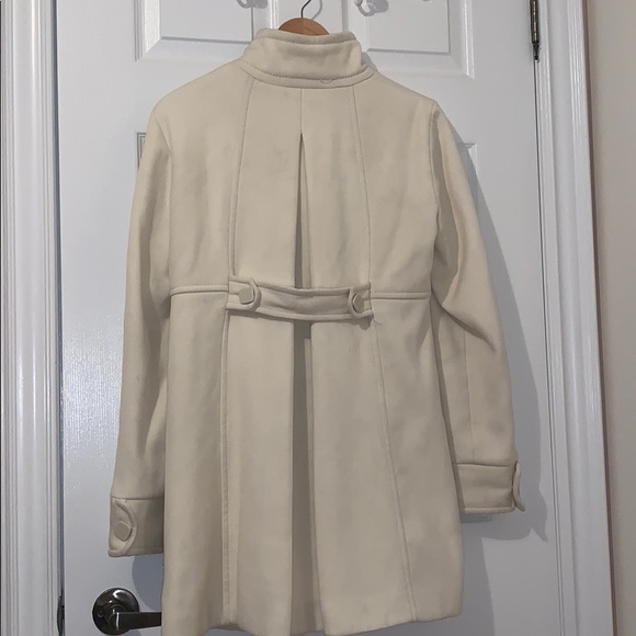 coat - Picture 2 of 2